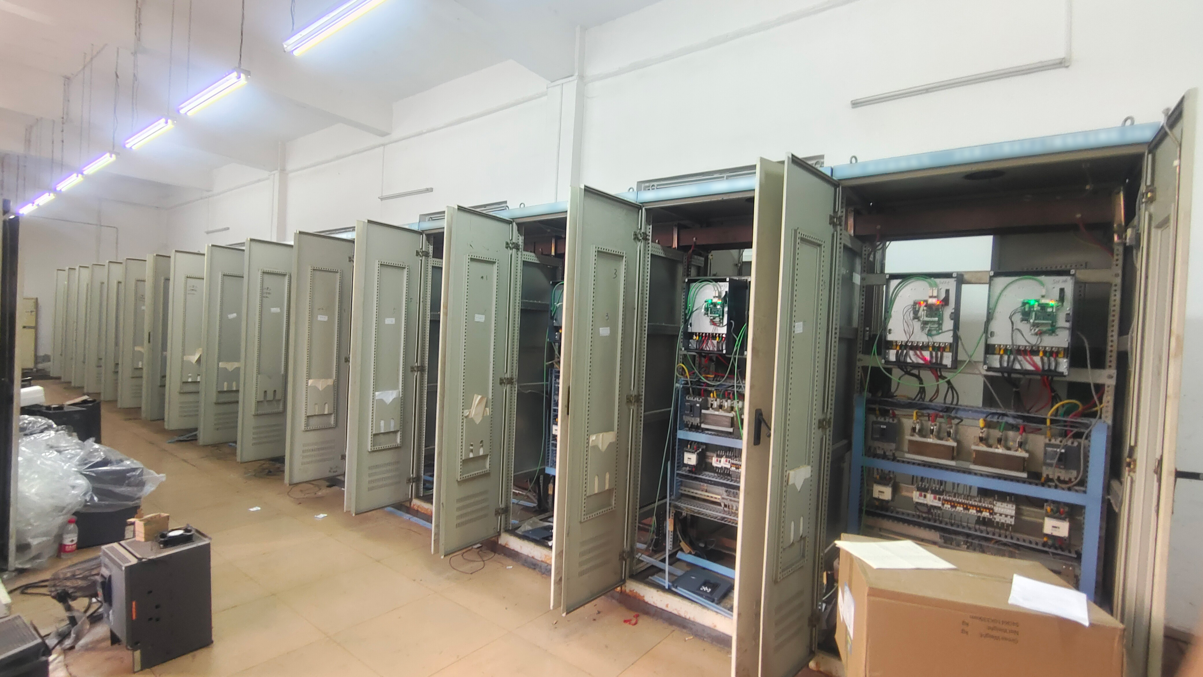 8868体育官网登录入口V9-H系列变频器：助力钢厂1250冷弯机组生产线“焕新升级”！